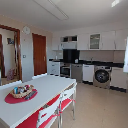 Piso A Capela Con Vistas Al Mar *