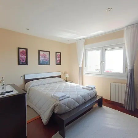 Piso A Capela Con Vistas Al Mar