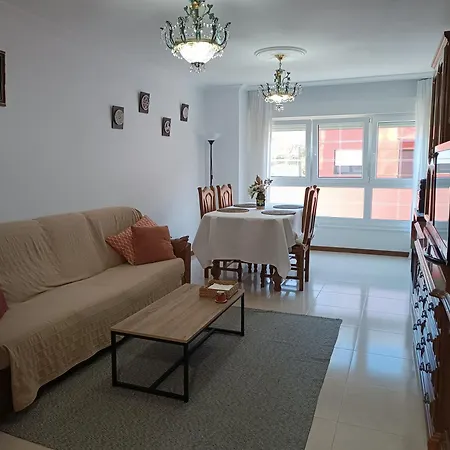 Piso A Capela Con Vistas Al Mar