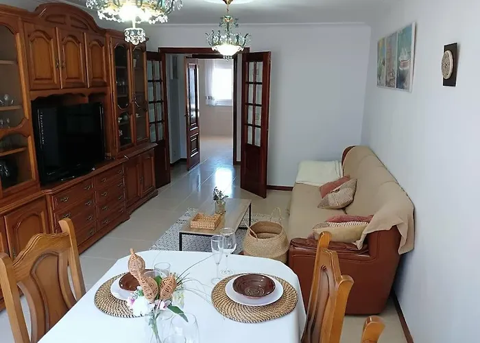 Piso A Capela Con Vistas Al Mar *